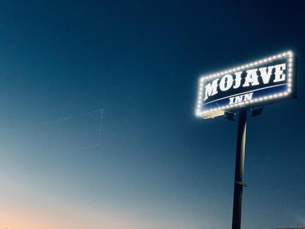 Mojave Inn Victorville Bagian luar foto
