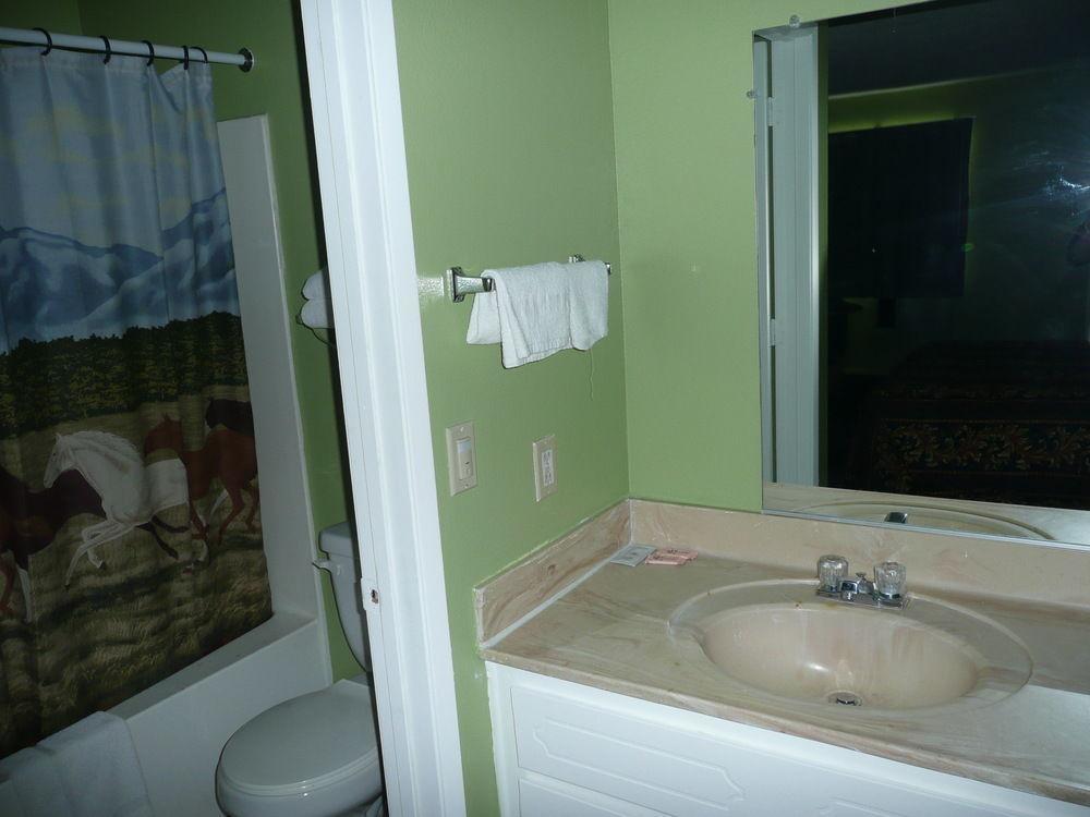 Mojave Inn Victorville Bagian luar foto
